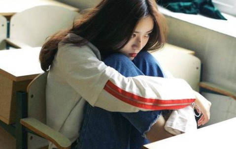 卵巢多囊的病症,卵巢多囊的病症是什么 